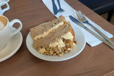 Cakes & Bakes photo 3